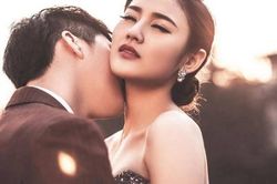 Vợ bất ngờ về nhà giữa trưa và sự thật phũ phàng ngay trong phòng ngủ