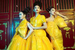 Hơn 100 nghệ sĩ tham dự show thời trang tại bảo tàng TP.HCM