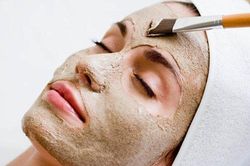 Đắp mặt nạ cám gạo, sau 2 tuần da sáng, mụn hết dần