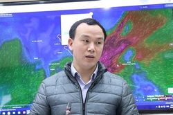 Áp thấp nhiệt đới gây gió rất mạnh trên biển Đông