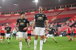 M.U vs Leeds: 'Đại pháo' Edinson Cavani trở lại