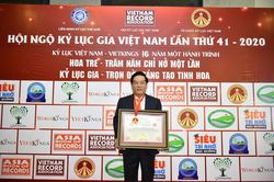 Biendong POC nhận kỷ lục lễ chào cờ xa đất liền nhất trên Biển Đông