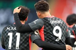Liverpool: Quà Giáng sinh 'khủng' ở Selhurst Park