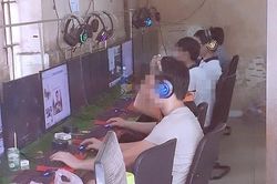 Hai câu chuyện về giáo dục
