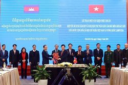 Hơn 950km biên giới trên đất liền Việt Nam - Campuchia đã được phân giới, cắm mốc