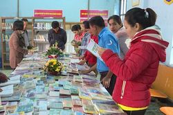 Ra mắt thư viện cộng đồng thôn Chi Chay