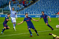 Atletico giữ vững ngôi đầu La Liga