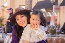 Hoàng Anh bị dân mạng chỉ trích dữ dội, vợ cũ bấm like từng bình luận