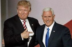 Những người ủng hộ Tổng thống Trump làm 'điều khó tin': Nhắm vào Phó Tổng thống Mike Pence