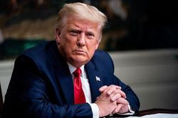 Phe Cộng hòa chặn gói kích thích kinh tế của TT Trump