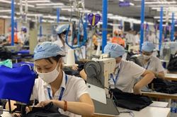 Giờ làm thêm thay đổi ra sao từ năm 2021?
