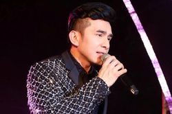 Đan Trường hát bài đếm số của chàng trai chăn bò Ytiet
