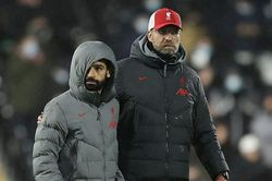 Klopp: 'Lý do duy nhất khiến Salah rời Liverpool là thời tiết'