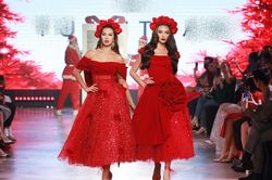 Hà Anh, Võ Hoàng Yến đọ trình catwalk khi cùng làm vedette trên một show thời trang