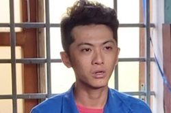Tạm giữ nhóm chém chết người trên phố
