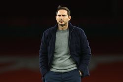 Chuyện gì đang xảy ra với Chelsea?