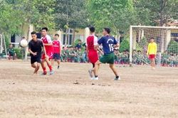 Sân chơi cuối tuần thu hút bộ đội