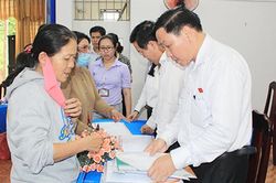 Xứng đáng là đại biểu của nhân dân