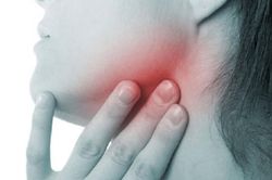 Viêm tuyến nước bọt do đâu?
