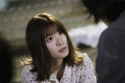 Bà cô sang chơi oang oang từ đầu ngõ 'cháu dâu chăm quá nhỉ, trưa rồi vẫn ngủ', nhưng mẹ chồng lại lên tiếng khiến tôi bất ngờ