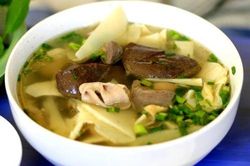 Cách làm canh măng ngan ngon như 'vua đầu bếp' trong nhà