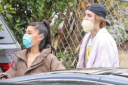 Justin Bieber dẫn Ariana Grande đi xem nhà mới