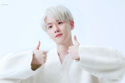 Tung chiêu độc lạ 'triệu hồi' Baekhyun (EXO) trên Twitter, người hâm mộ nhận cái kết bất ngờ