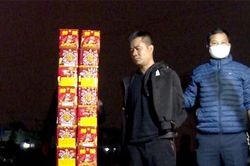 Bắt giữ đối tượng vận chuyển, tàng trữ trái phép hơn 50 kg pháo nổ từ Bắc Giang về Phú Thọ tiêu thụ