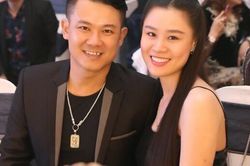 Vợ Vân Quang Long: 'Tôi không tin chồng đã ra đi mãi mãi'