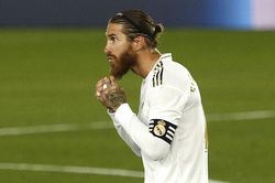 Trực tiếp Elche vs Real Madrid (03h30, 31/12): Ramos sẽ sát cánh với Messi ở PSG?
