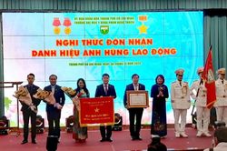 Trường ĐH Y khoa Phạm Ngọc Thạch đón nhận danh hiệu Anh hùng Lao động