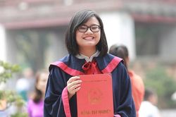 Nữ sinh trường Ams giành học bổng ĐH Chicago nhờ bài luận về triết học