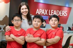 Apax Holdings hút 300 tỉ đồng trái phiếu trả nợ Apax English