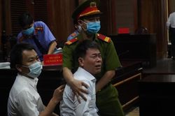Cựu Phó chánh án TAND quận 4 gọi bố kêu oan