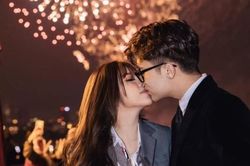 Điểm xem pháo hoa đẹp ở trung tâm Hà Nội gần như không còn chỗ