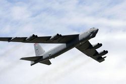 Mỹ nêu mục đích điều máy bay ném bom B-52 đến vùng Vịnh, Iran chuẩn bị làm giàu uranium trên 20%