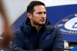 Được ưu ái, Lampard càng dễ bị sa thải