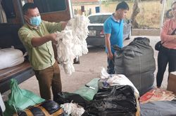 Phát hiện lô găng tay cao su đã qua sử dụng đang trên đường đưa đi tiêu thụ