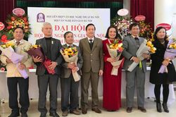Phó Giáo sư, Tiến sĩ Trần Thị An là Chủ tịch Hội Văn nghệ dân gian Hà Nội