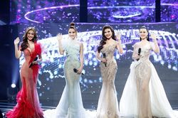Á hậu Kiều Loan, Phương Anh, Ngọc Thảo nóng bỏng khi diễn catwalk chào năm mới 2021