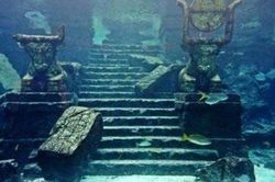 Điều ít biết về ngôi đền ngàn năm tuổi dưới đáy hồ cao nhất thế giới