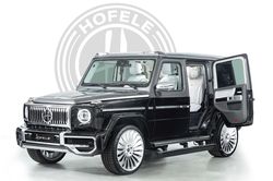 Mercedes-Benz G-Class bản độ độc nhất với cửa xe 'tự sát'