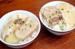 Học làm cơm cháy nấu thịt ba chỉ