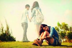Cuộc sống không tình yêu bên người chồng gia trưởng, hay ghen