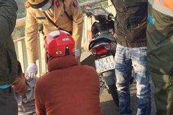 Buồn chuyện tình cảm, thanh niên đòi nhảy cầu Chương Dương tự tử