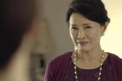 Luôn miệng chê dâu út 'không biết ăn ở', nhưng khi ốm nằm liệt giường người phụ nữ này bước vào phòng khiến mẹ chồng bật khóc