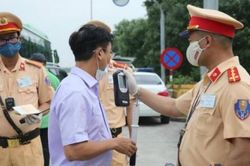 Phó Thủ tướng chỉ đạo 9 nhiệm vụ đảm bảo ATGT năm 2021