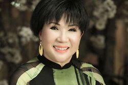 Khánh Ly: 'Danh ca Lệ Thu rất yếu, vẫn đang nằm trong phòng chăm sóc đặc biệt'