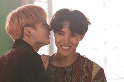 Những khoảnh khắc tình như phim đam mỹ giữa Jungkook và J-Hope BTS
