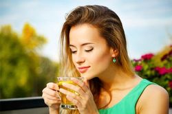 Điều gì xảy ra với cơ thể khi uống nước ấm mật ong mỗi ngày?